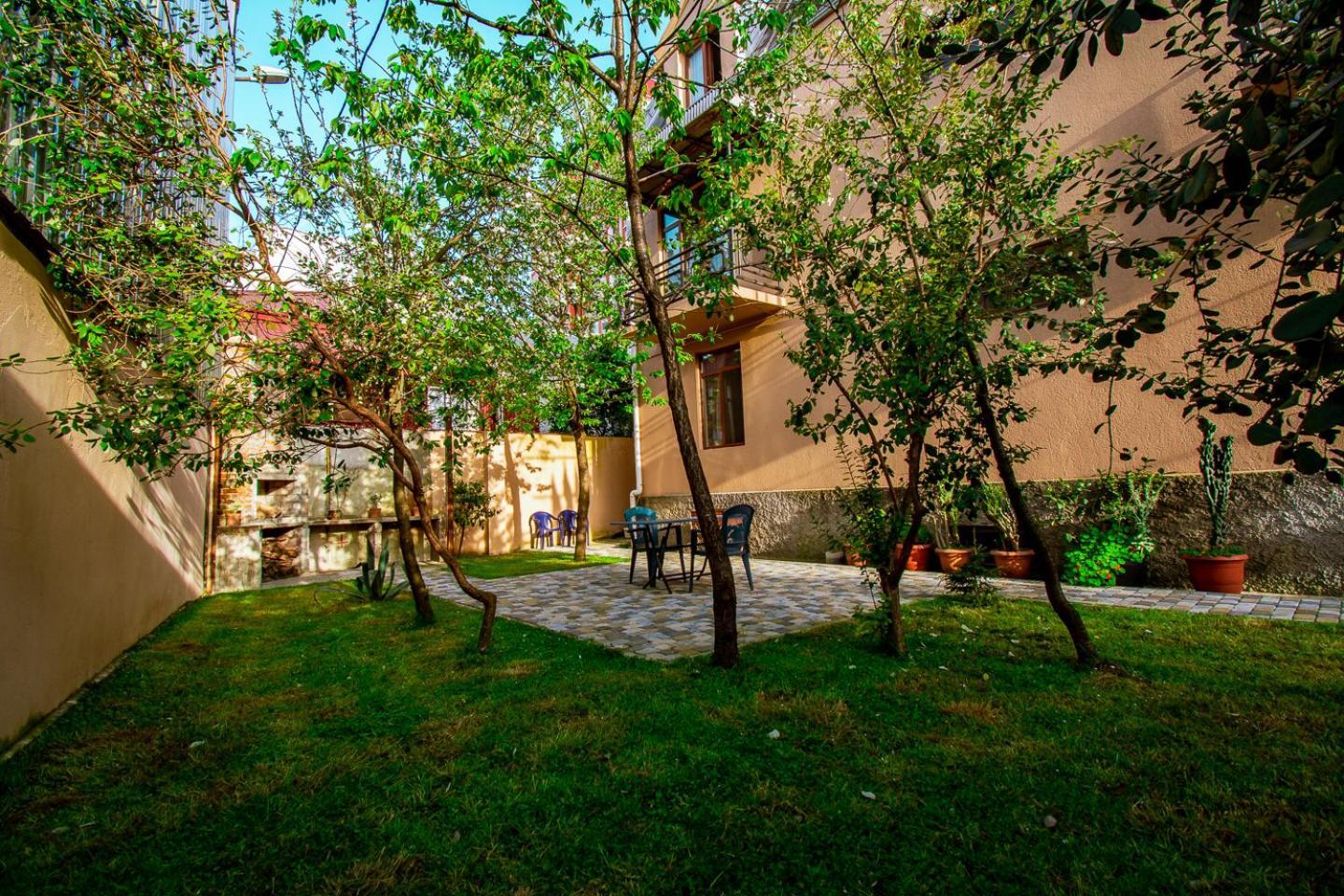 Nana'S Guesthouse باتومي المظهر الخارجي الصورة