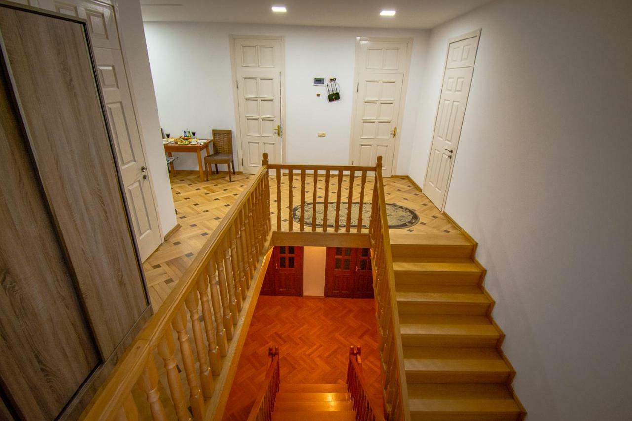 Nana'S Guesthouse باتومي المظهر الخارجي الصورة